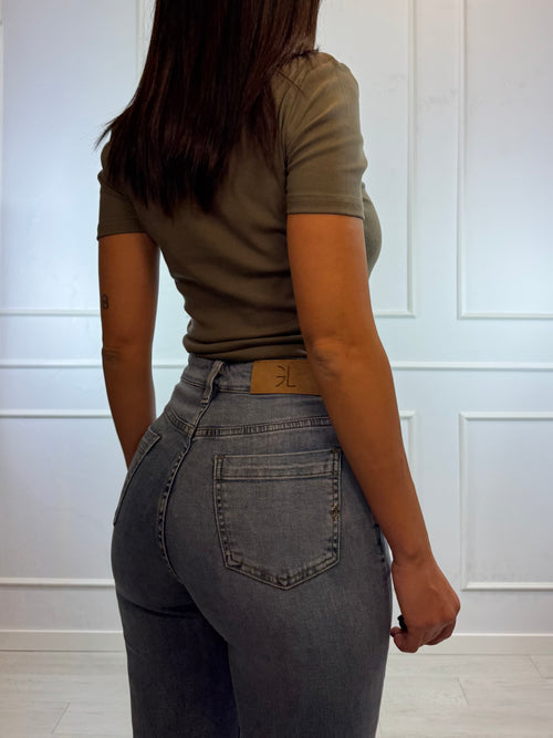 Jeans bianca confort wide vita alta