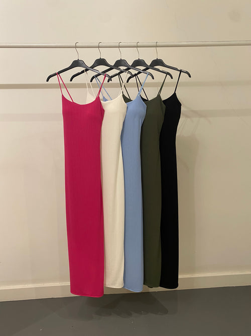 Vestito midi costine spalline