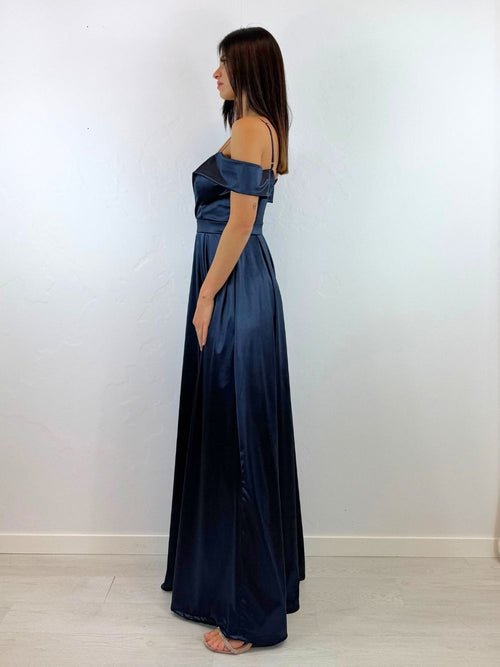Vestito lungo raso manica scesa spacco