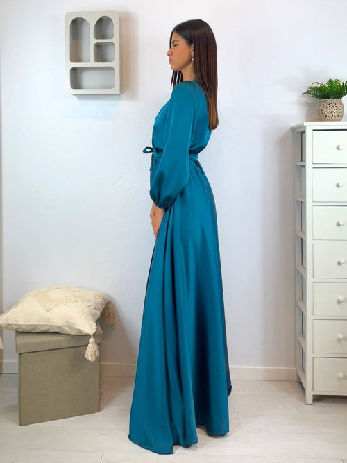 Abito lungo scollo v maniche e spacco