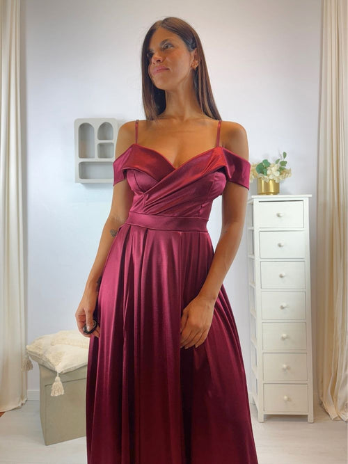 Vestito lungo raso manica scesa spacco