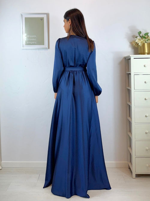 Abito lungo scollo v maniche e spacco