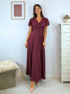 Vestito lungo raso manica corta