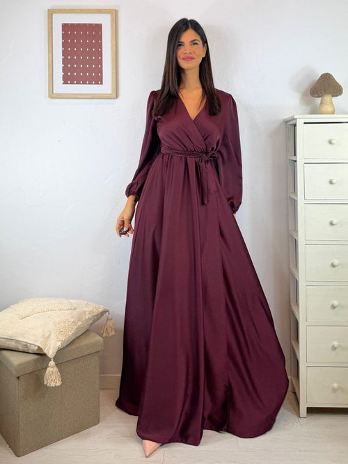 Abito lungo scollo v maniche e spacco