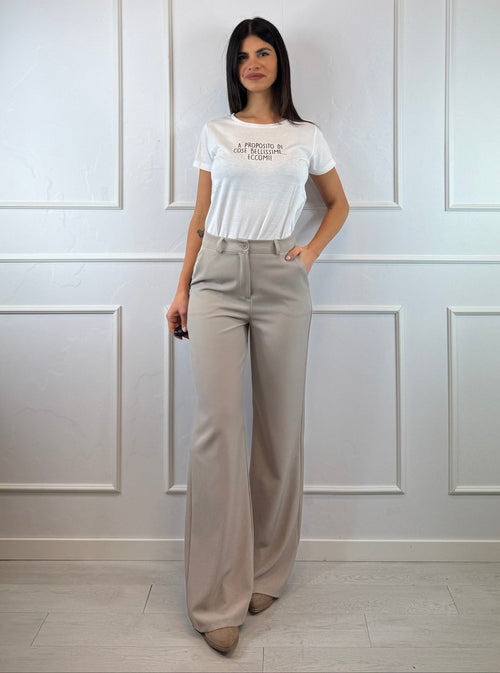 Pantalone a zampa con tasche americane