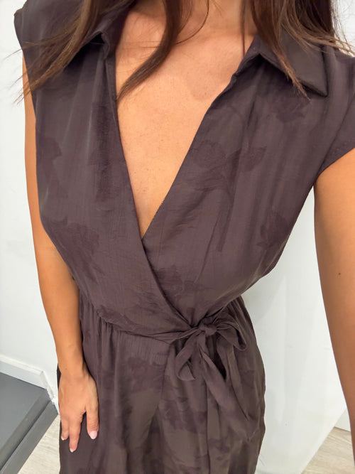 Vestito lungo kimono con colletto fiori rilievo