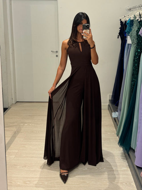 Tuta elegante scollo americano con mantella