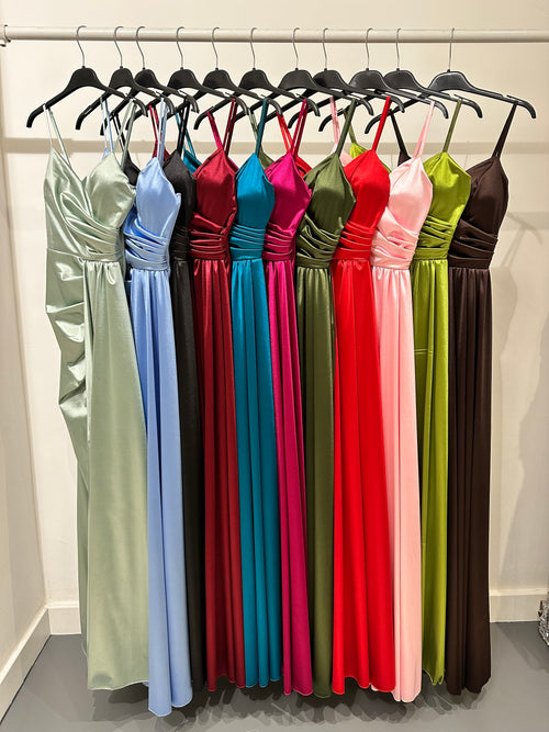 Tubino lungo raso spacco fascia