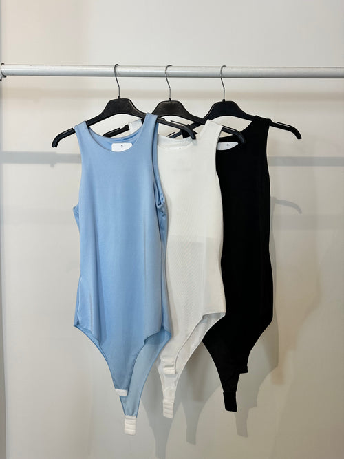 Body lycra smanicato