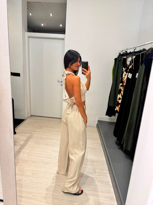 Completo top scollo americano con pantalone