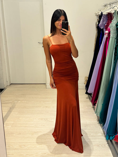 Vestito lungo arricciato con incrocio schiena