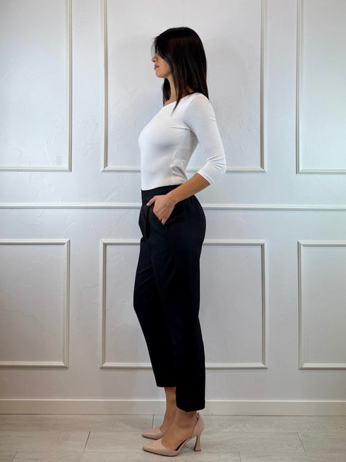 Pantalone sigaretta con vita elasticizzata