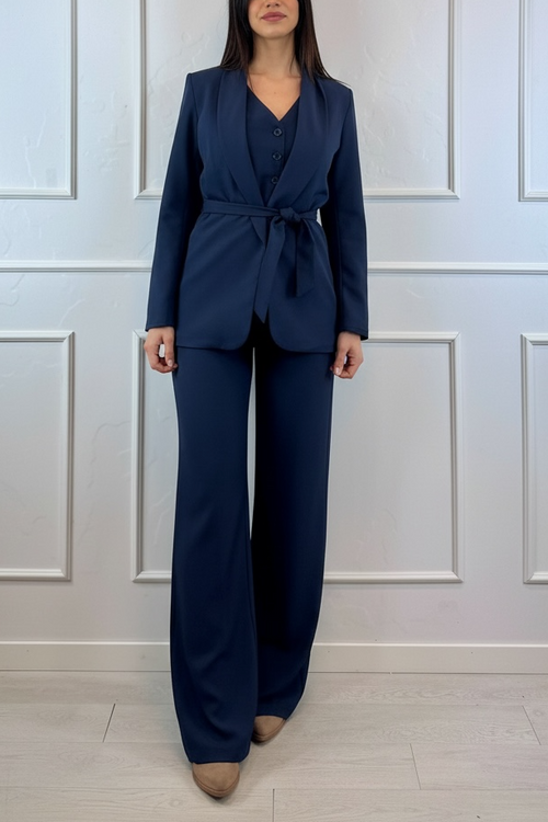 Giacca con cintura collo rever tondo