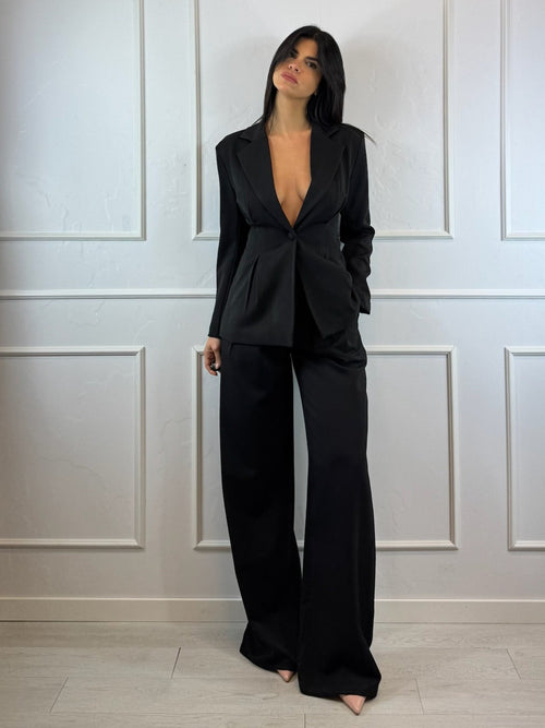 Completo giacca con pence e pantalone