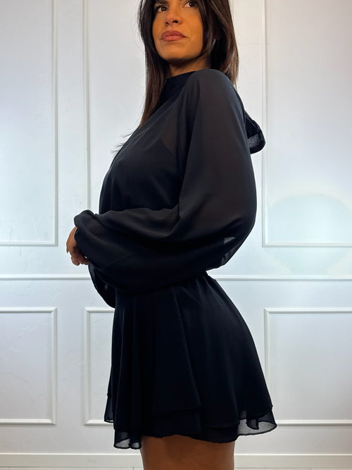 Tutina vestito corto con fiocco al collo