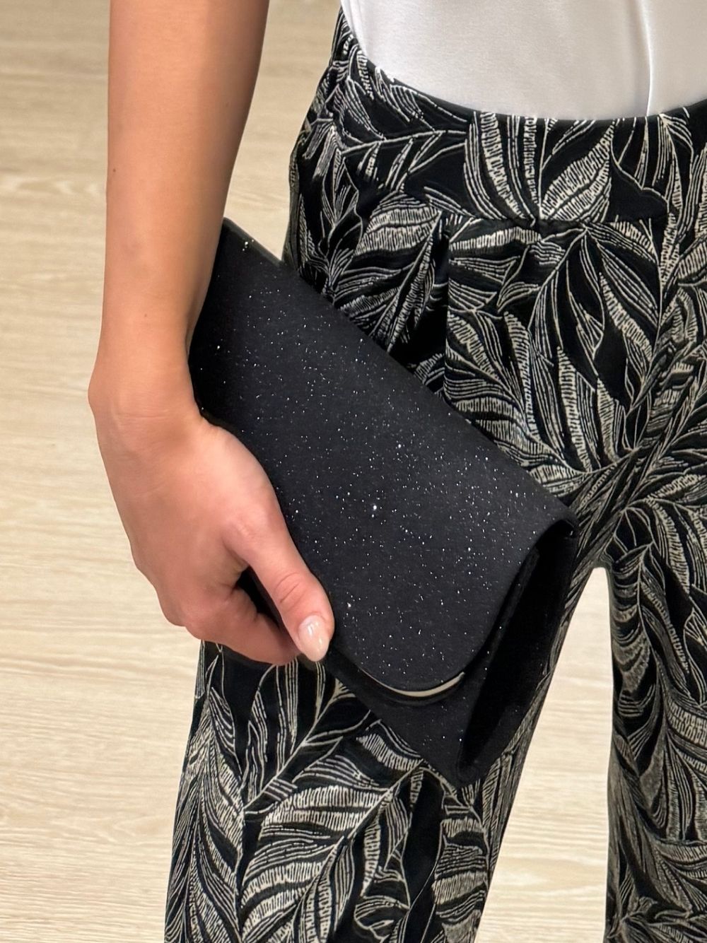 Pochette brillantini con chiusura tonda Nada Mas Brescia