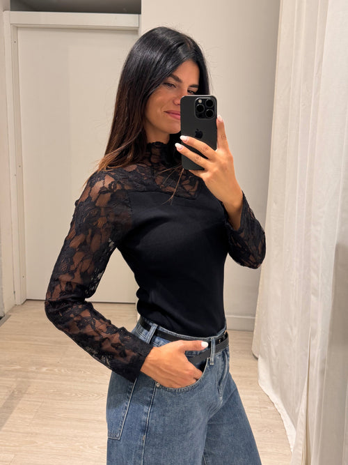 Maglia inserti pizzo