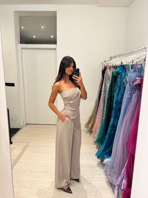 Completo top arricciato e pantalone