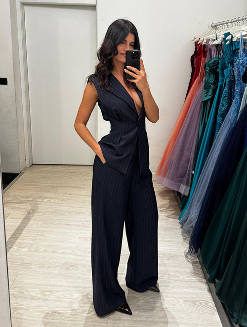 Completo gessato con gilet