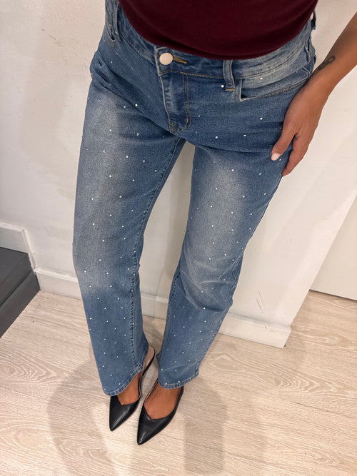 Jeans gamba larga total strass