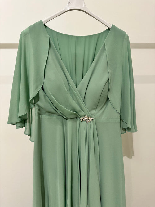 Abito cerimonia maxi scollo V spilla