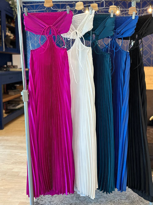 Vestito lungo plisse spacco fianco