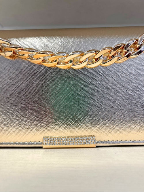 Pochette cerimonia con catena