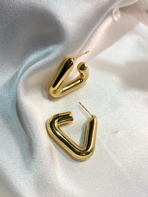 Orecchini triangolo bombato