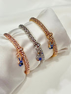 Bracciale con ciondolo mani