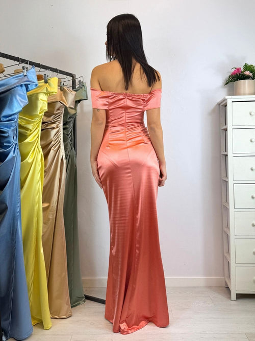 Vestito sirena raso drapeggio spacco manica scesa