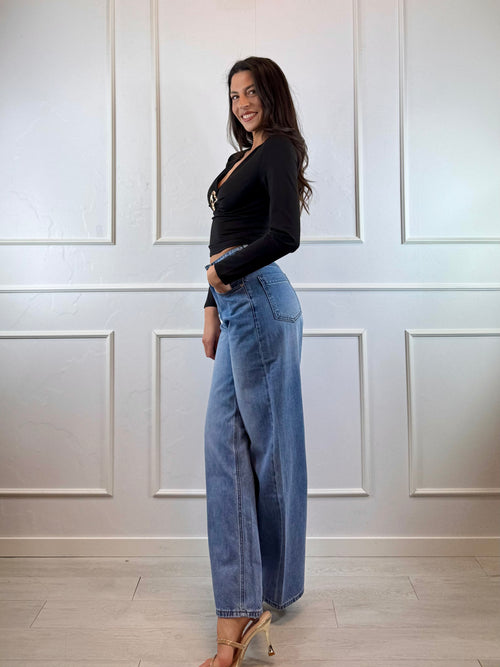 Maglia lycra scollo V fibbia