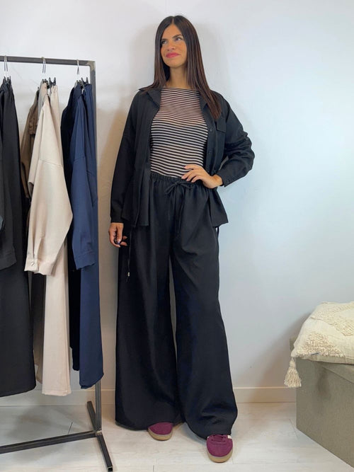 Completo camicia lunga arricciata e pantalone