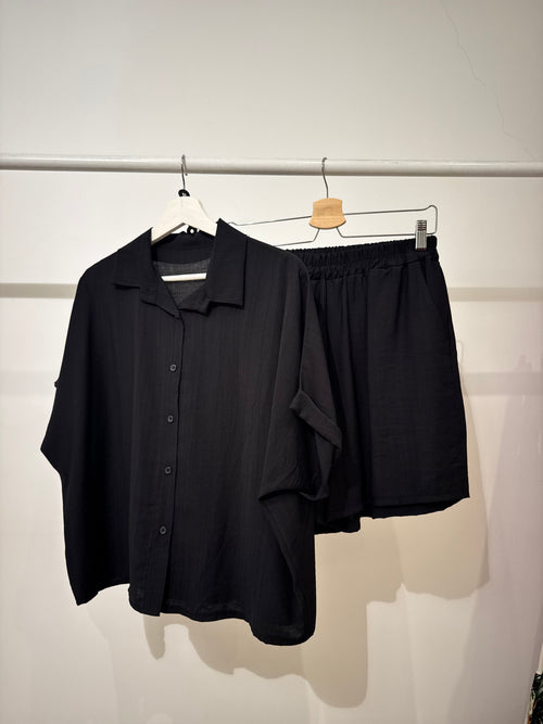 Completo effetto lino Shorts e Camicia