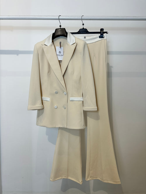 Completo giacca e pantalone inserti raso