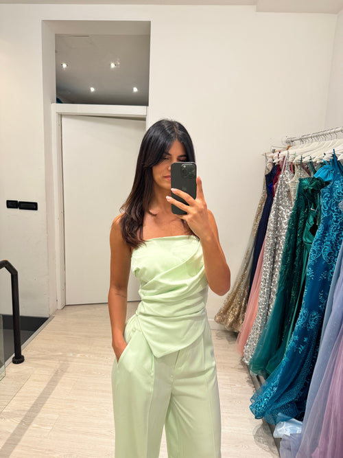 Completo top arricciato e pantalone