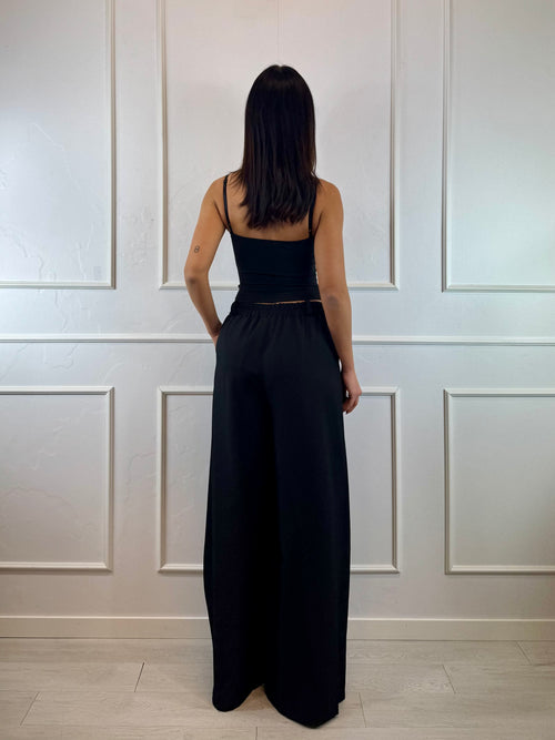Top crop pizzo con spalline sottili
