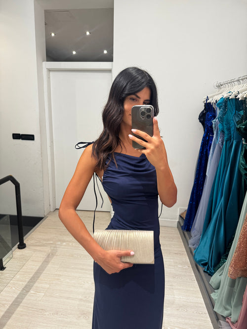 Vestito lungo lacci e schiena nuda