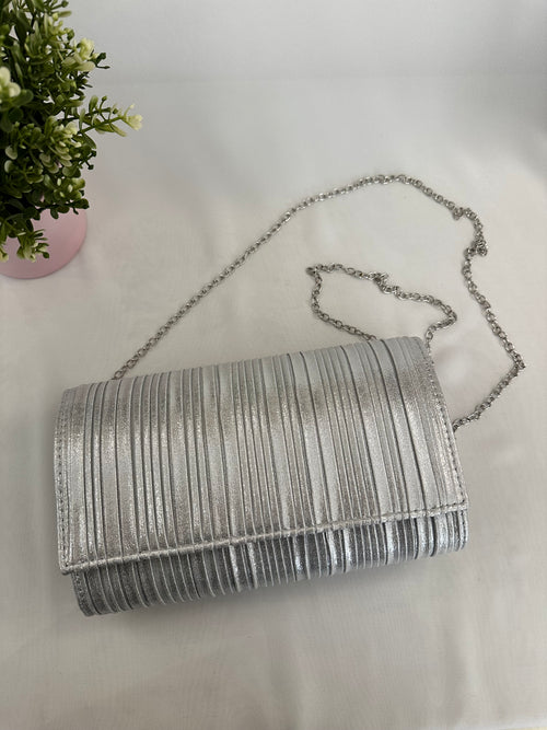 Pochette elegante plisse