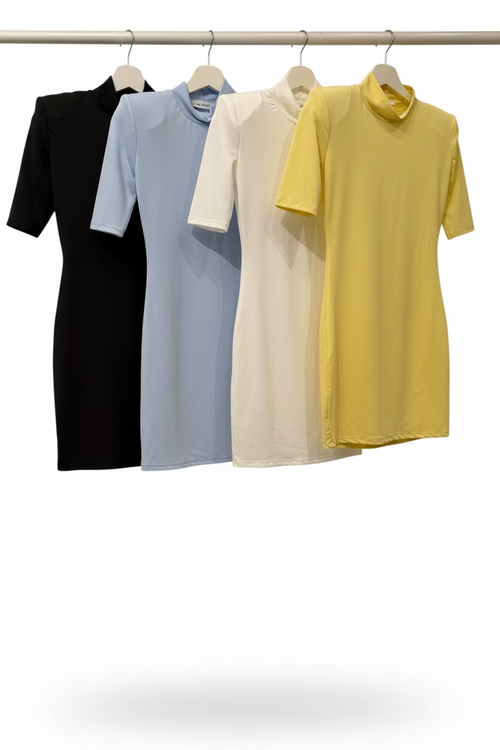 Vestito corto con spalle imbottite