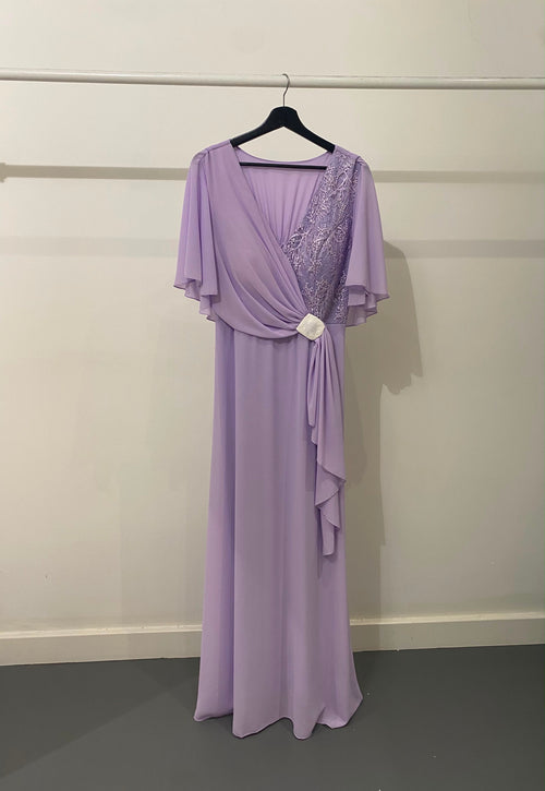 Abito cerimonia curvy corpetto metà pizzo