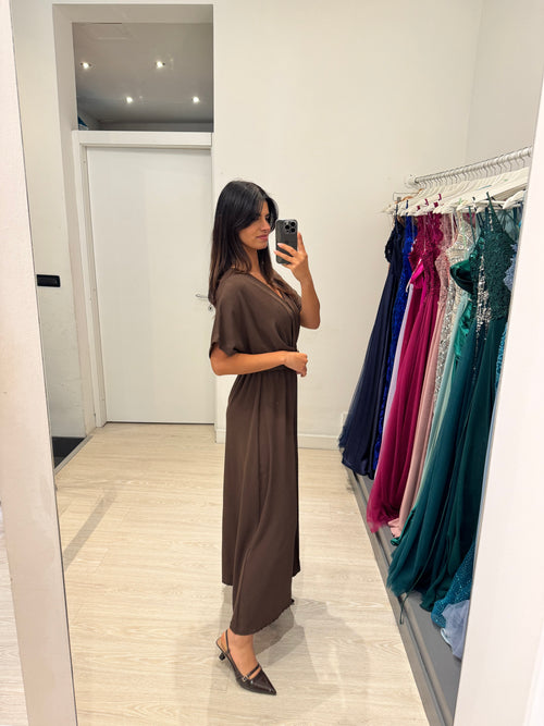 Vestito lungo con manica e spacco centrale