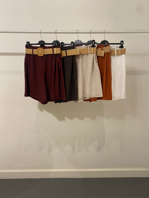 Shorts lungo effetto lino con cintura