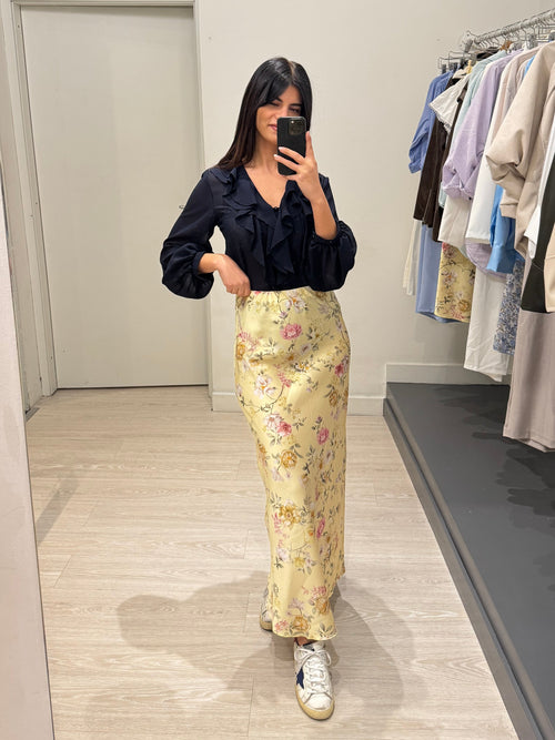 Camicia scollo volant a V