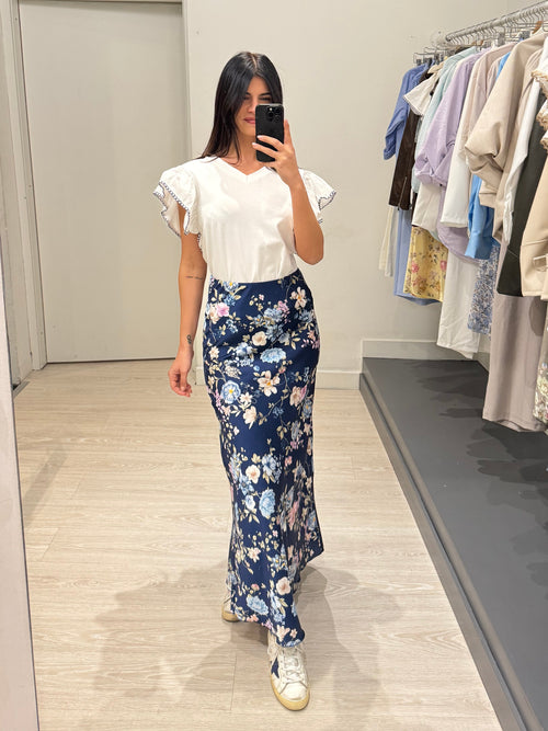 T-shirt scollo V maniche volant ricami blu