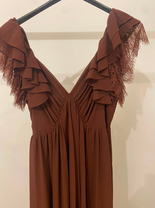Vestito lungo manica volant con pizzo