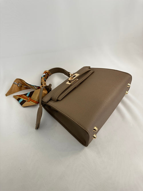 Borsa piccola fibbia e foulard ecopelle