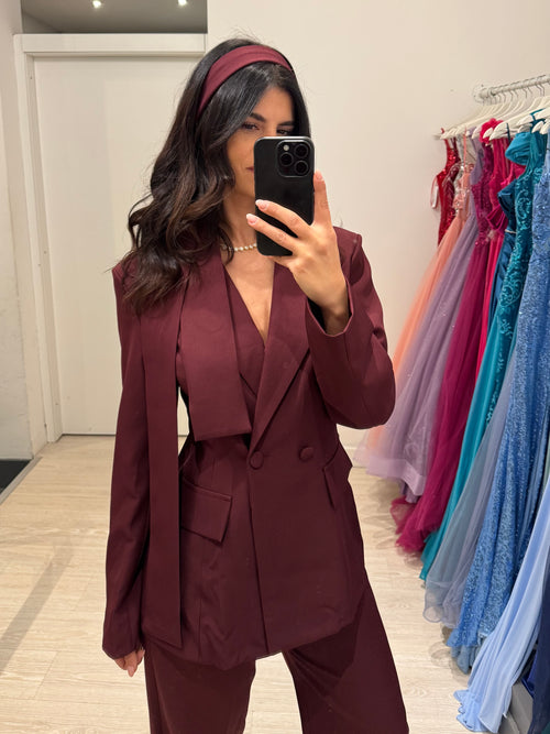Completo giacca fiore e pantalone palazzo