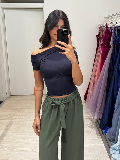 T-shirt crop Lycra manica scesa