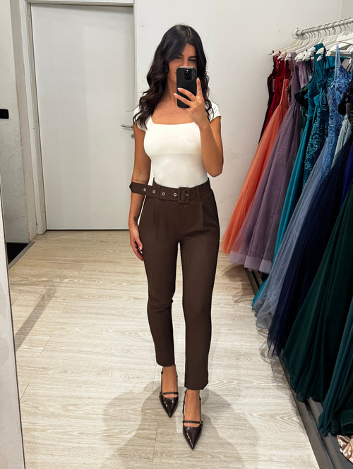Pantalone sigaretta con cintura