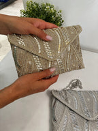 Pochette busta strass e perle